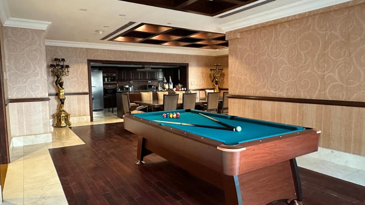Neyar Beach Vibes - The Penthouse Hostel Dubai Luaran gambar