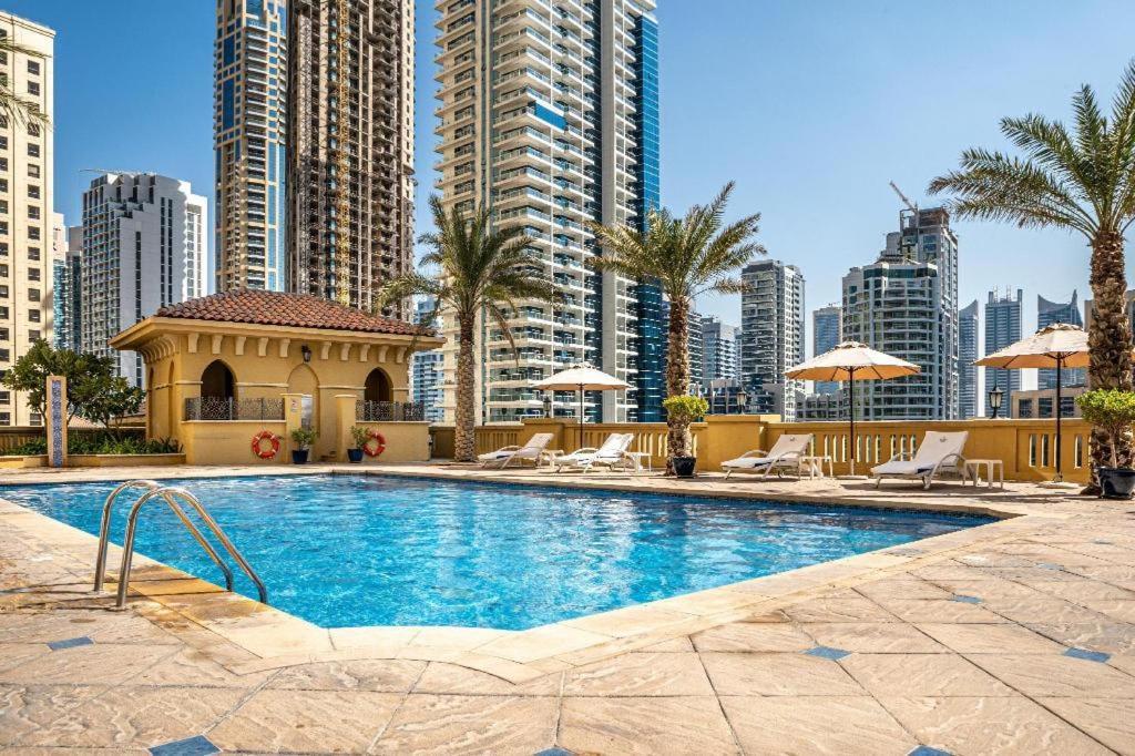 Neyar Beach Vibes - The Penthouse Hostel Dubai Luaran gambar