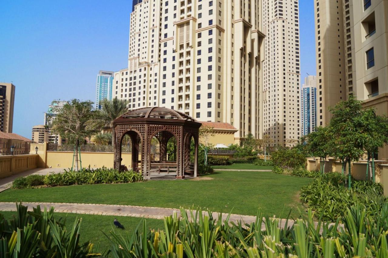 Neyar Beach Vibes - The Penthouse Hostel Dubai Luaran gambar