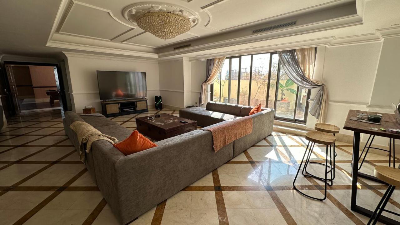 Neyar Beach Vibes - The Penthouse Hostel Dubai Luaran gambar