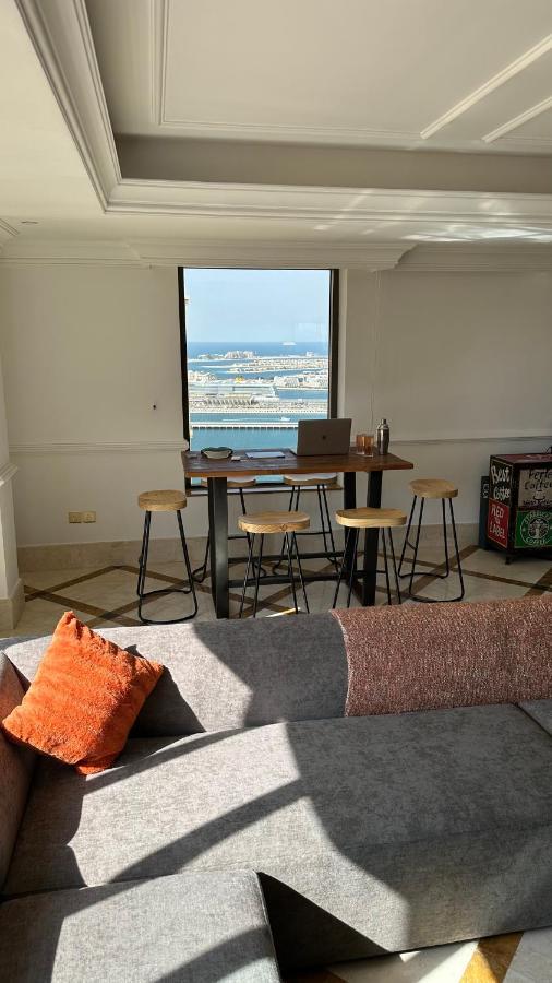Neyar Beach Vibes - The Penthouse Hostel Dubai Luaran gambar
